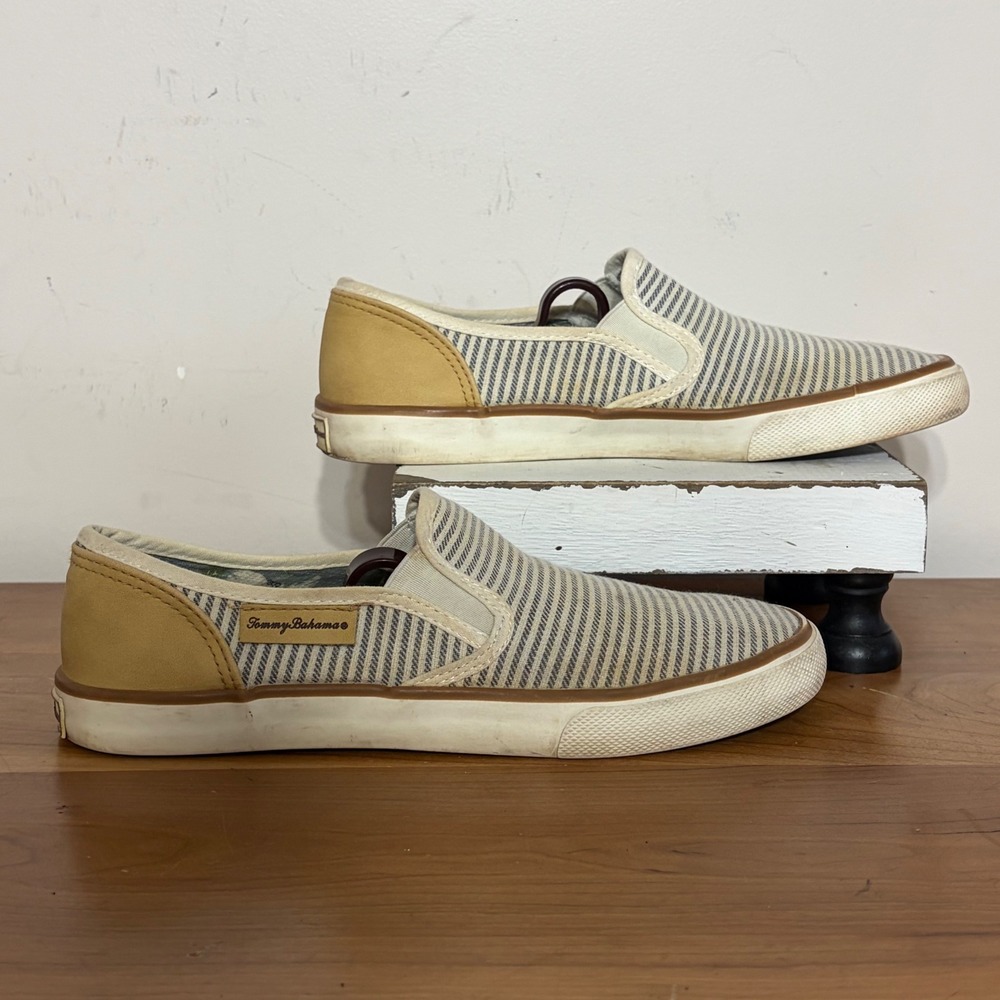 Tommy Bahama Womens Striped Slip On Sneakers Blue Cream TBF21WVL025A Size 8.5